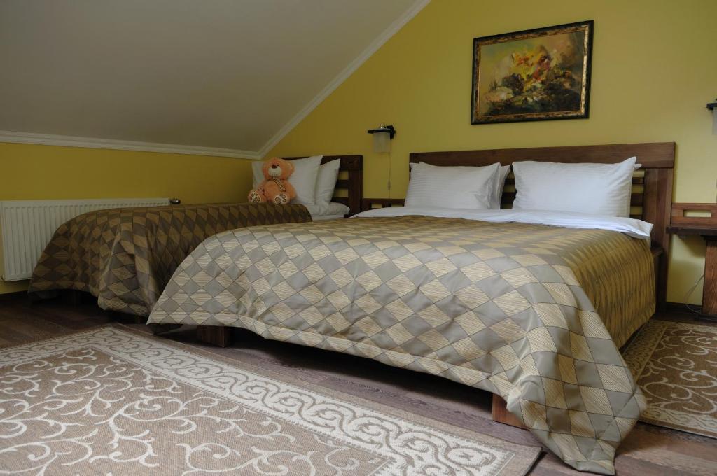 Melrose Hotel Rivne Szoba fotó
